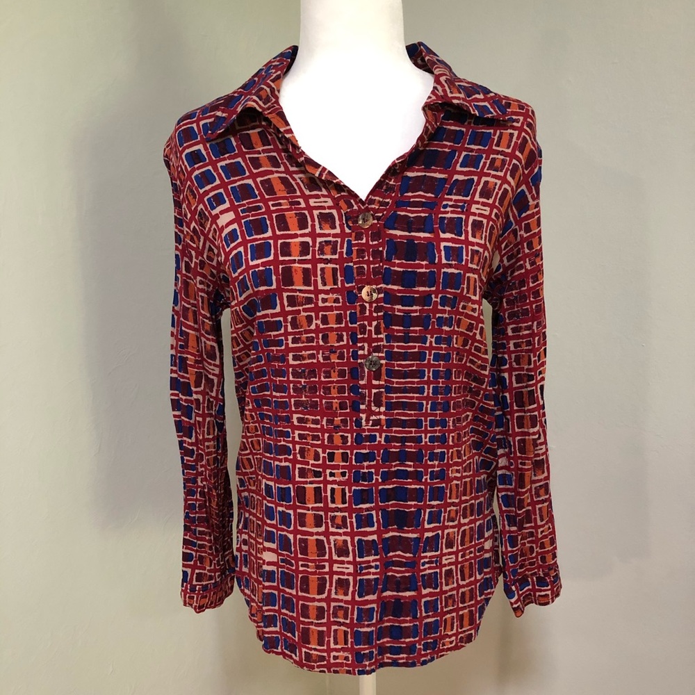 3button popover blouse Small